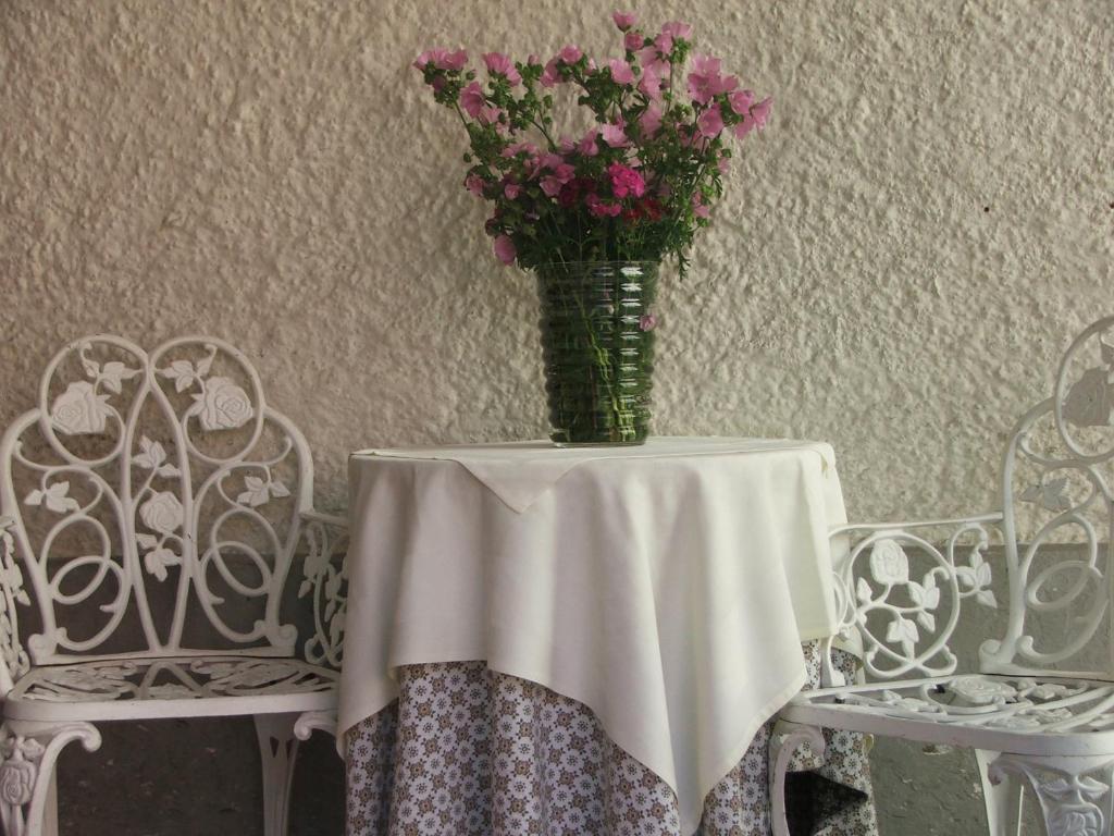 Hotel Schweizerhof Андермат Екстериор снимка